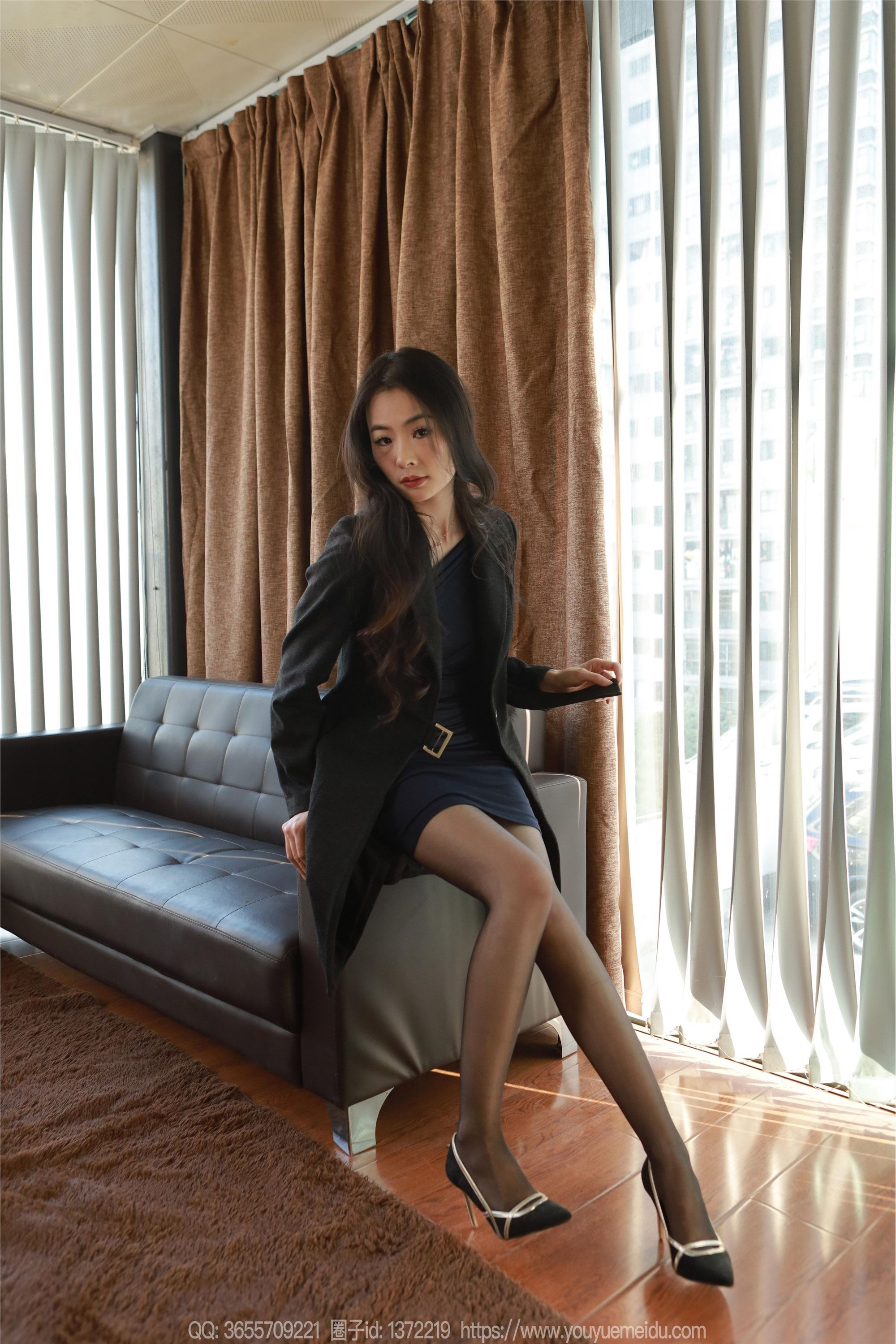 IESS异思趣向  2025.01.16 丝享家 1952 小金《风情风衣》